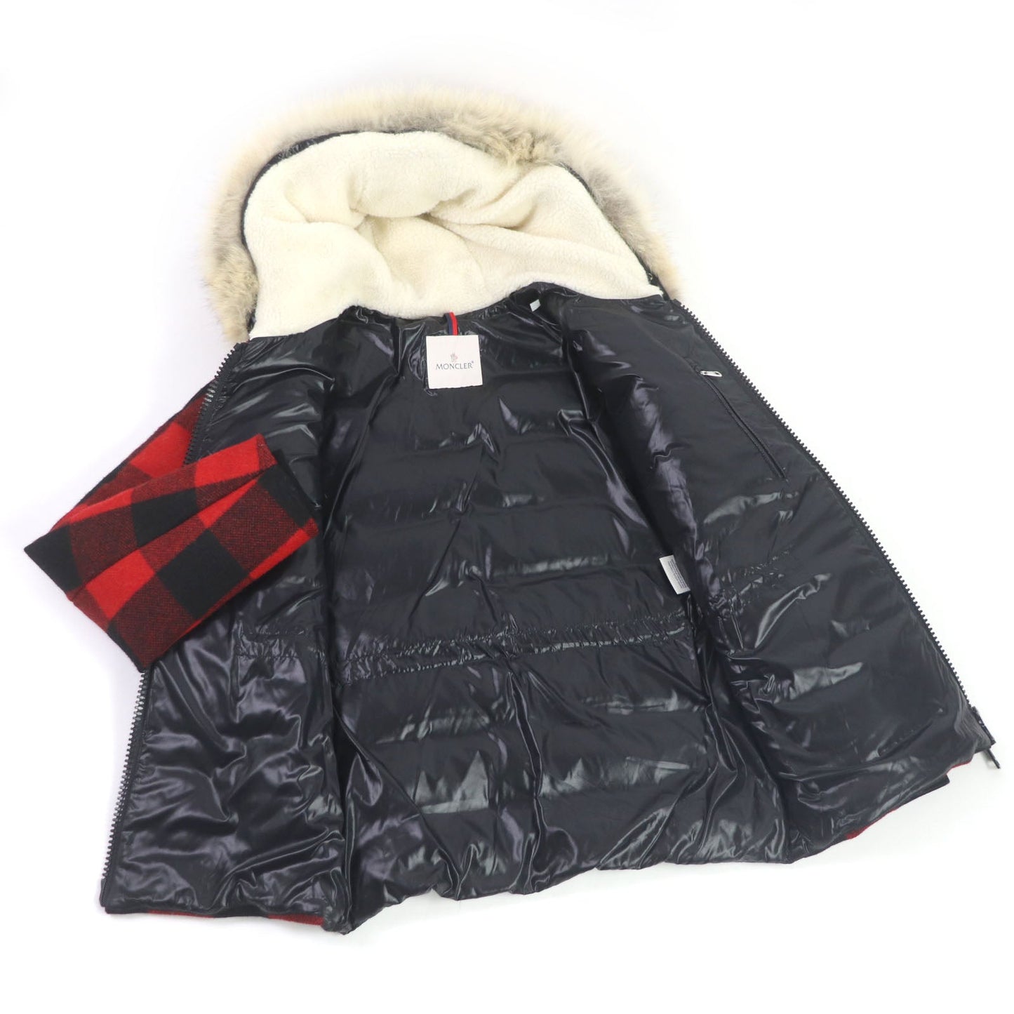 Moncler Down Jacket Wool Red Black Stecknadel Horn 1