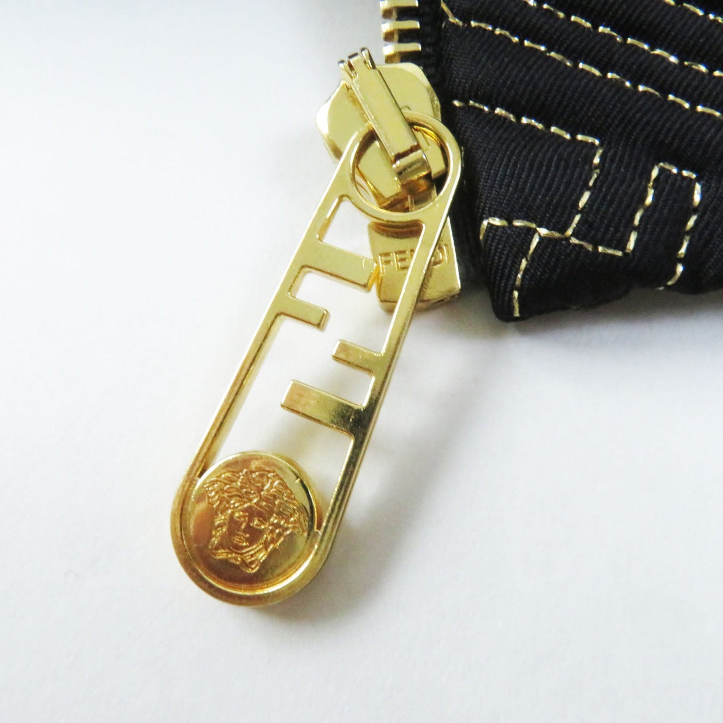 Fendi Blouson Fj7258 Outer
