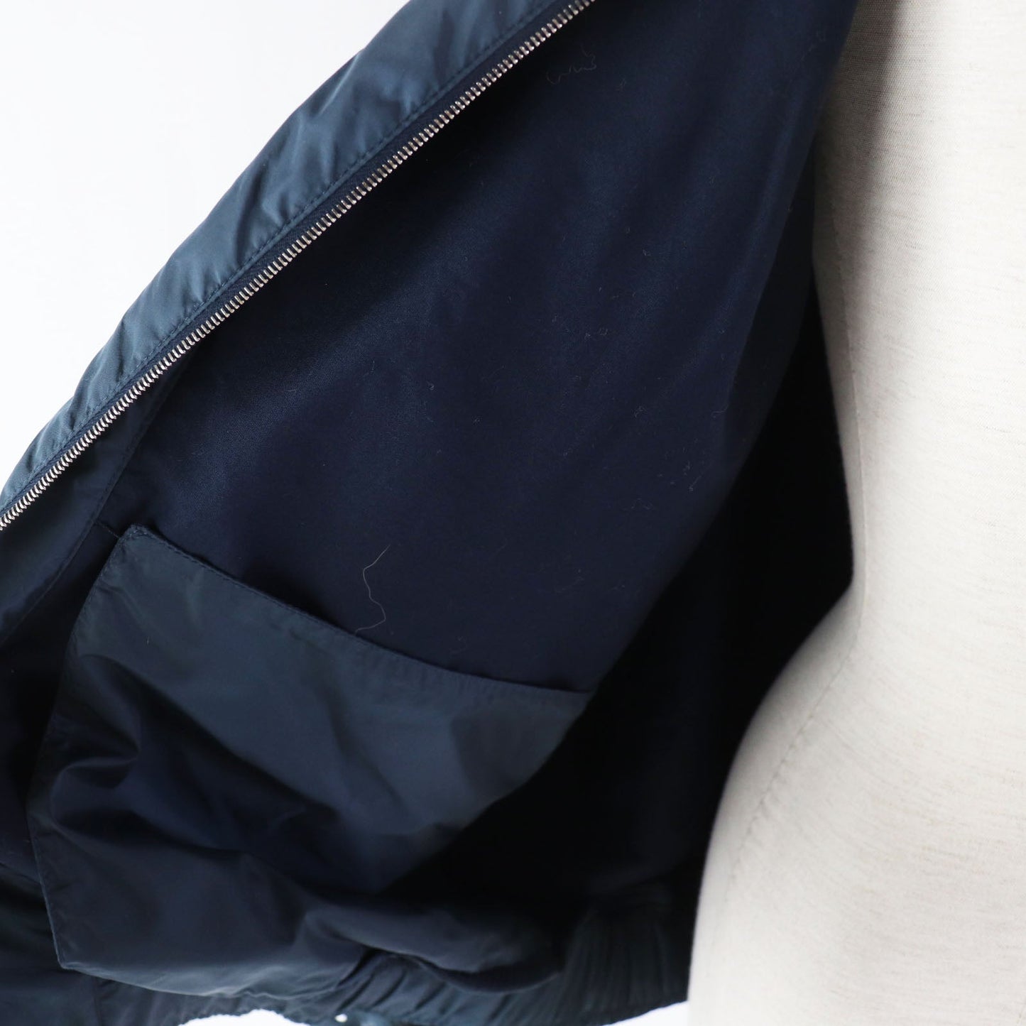 Chanel No Color Jacket P52914 Outer