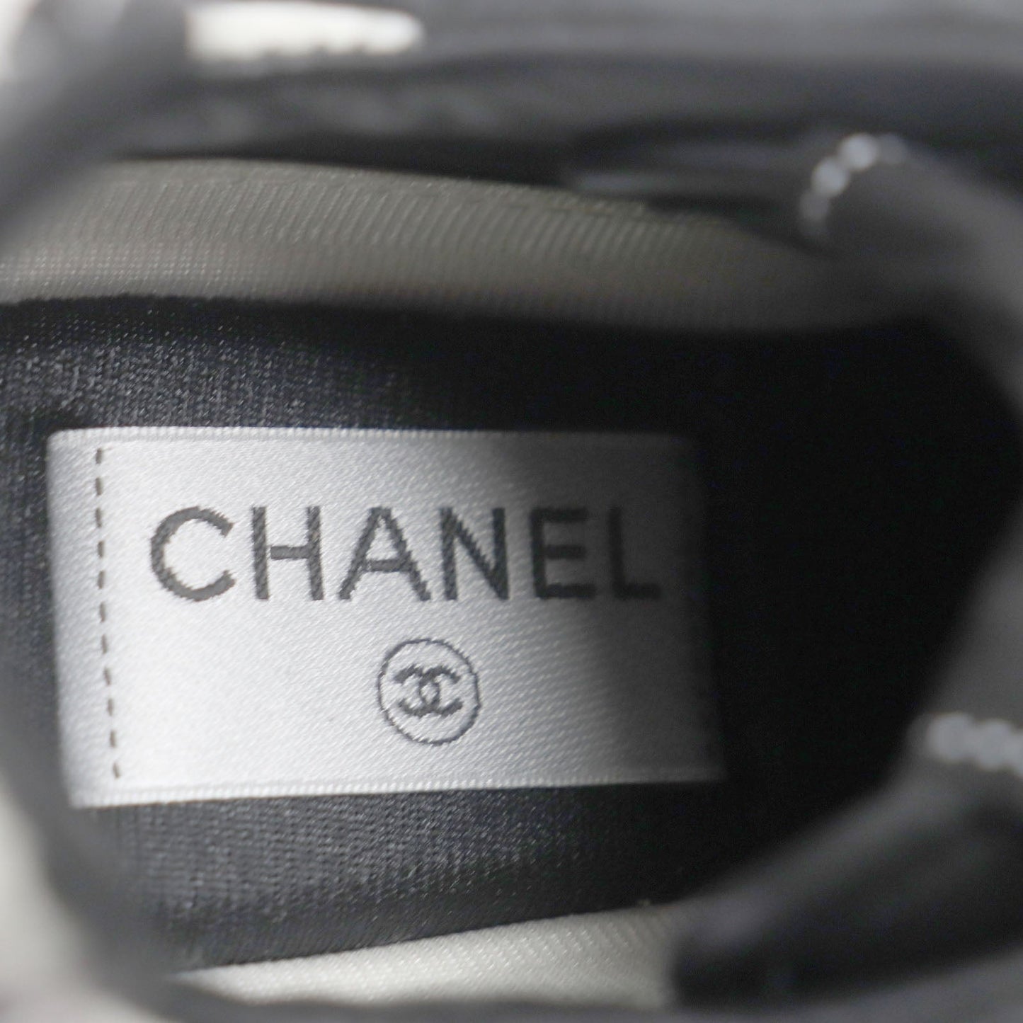 Chanel Sneakers 21N G38290 Main