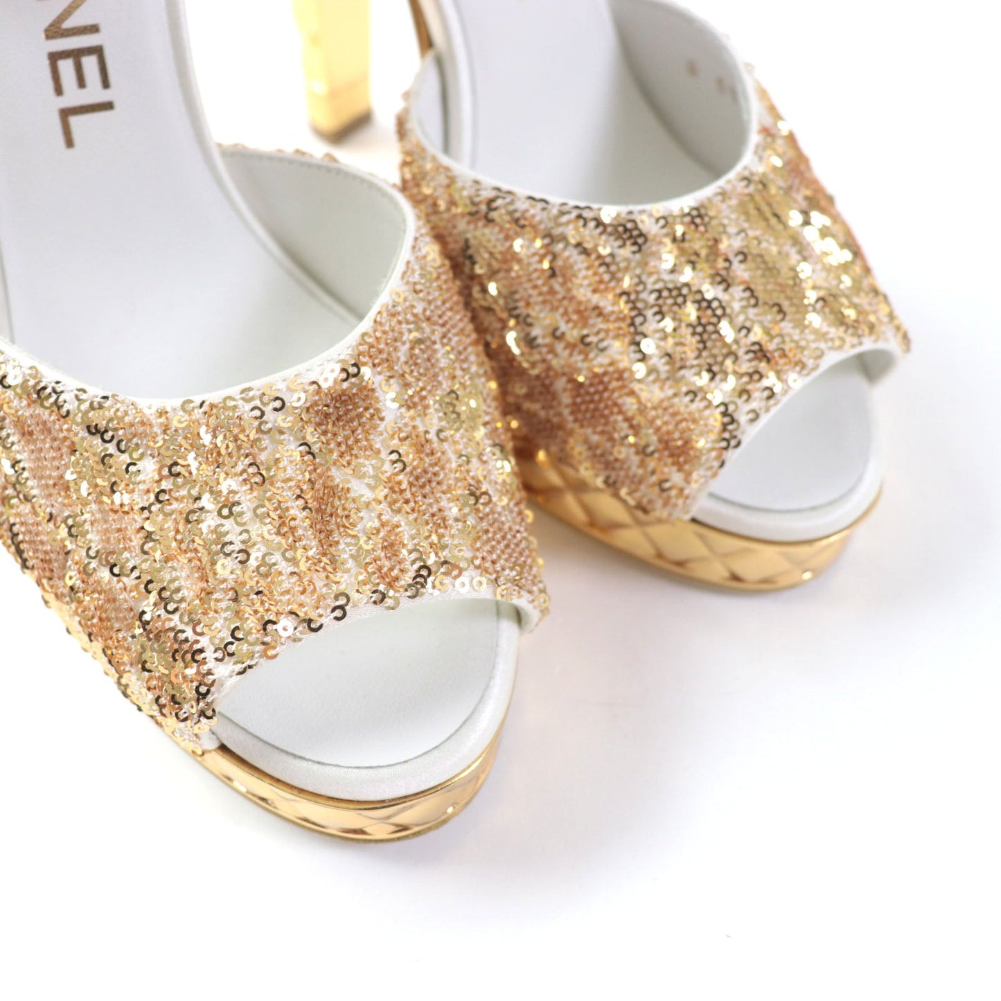 Chanel Sandals 21A G37590 Material Unknown Gold Open Toe Sequin Sandals Angle Strap Women 35 C