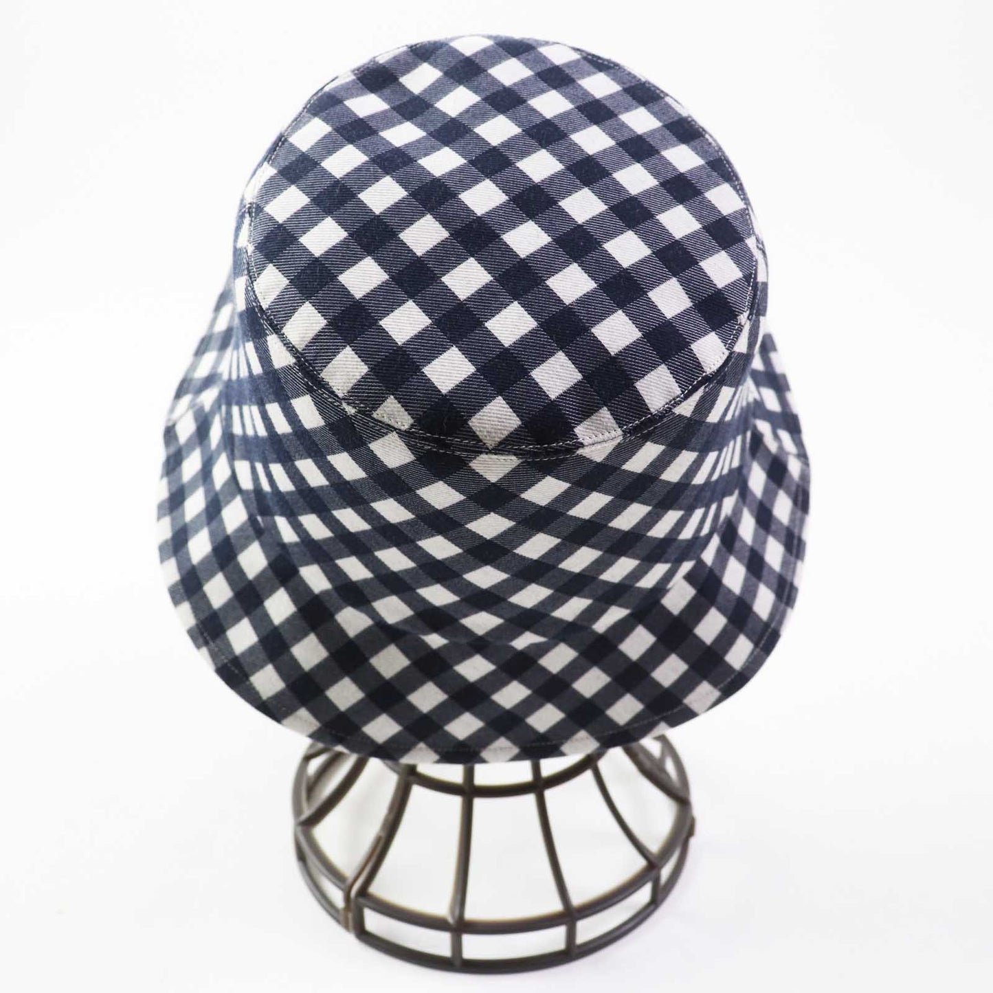 Christian Dior Hat 22Vic923I130 Main