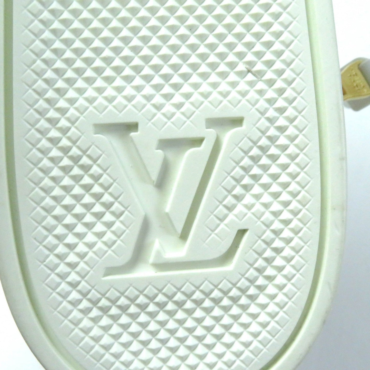 Louis Vuitton High Cut Sneakers Main