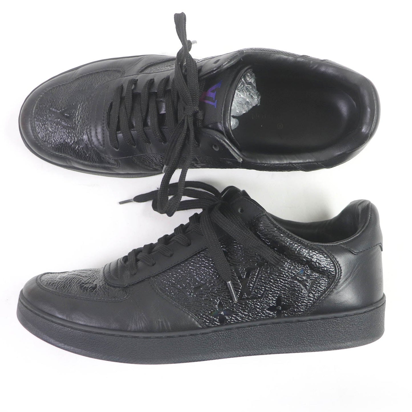 Louis Vuitton Low Cut Sneakers Main