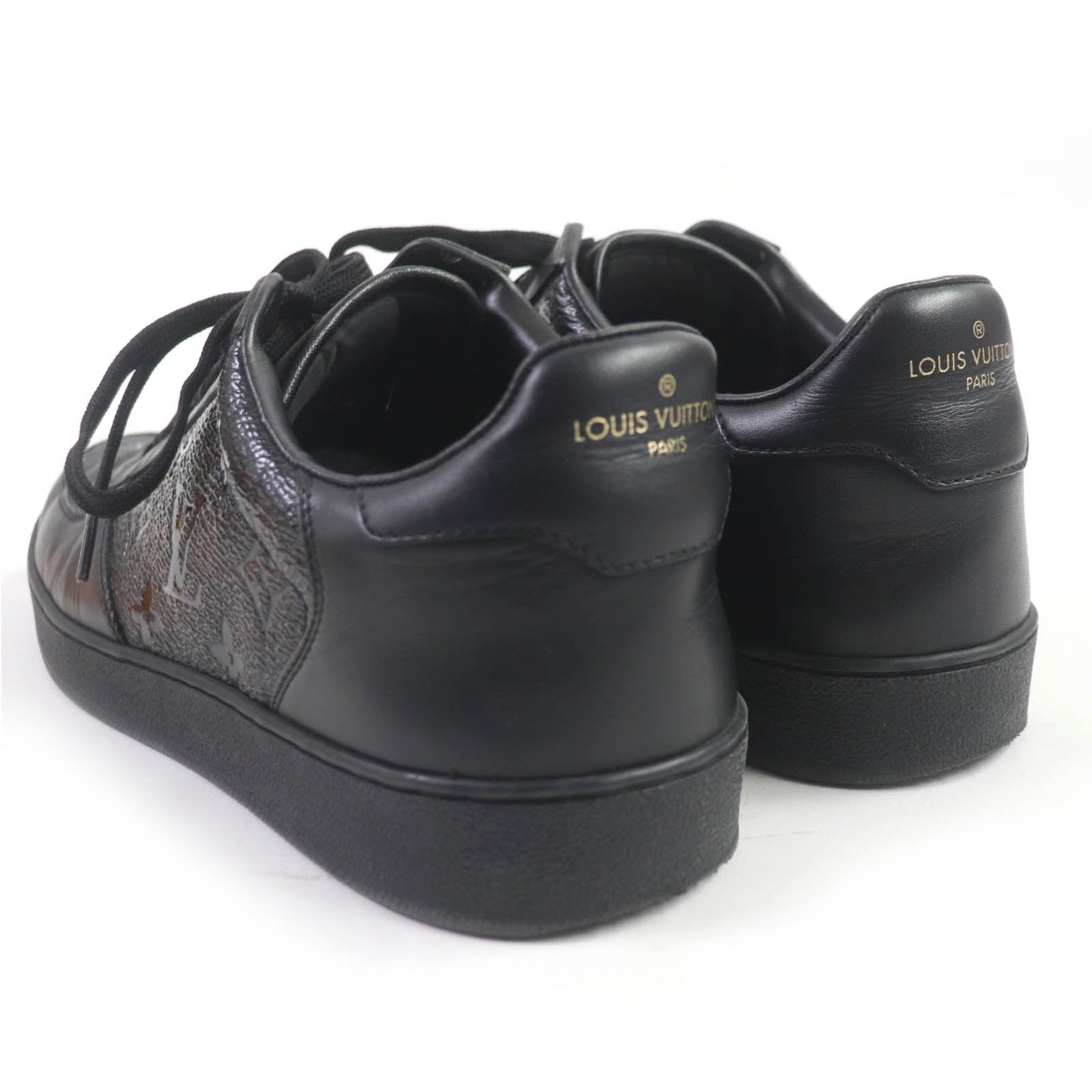 Louis Vuitton Low Cut Sneakers Main