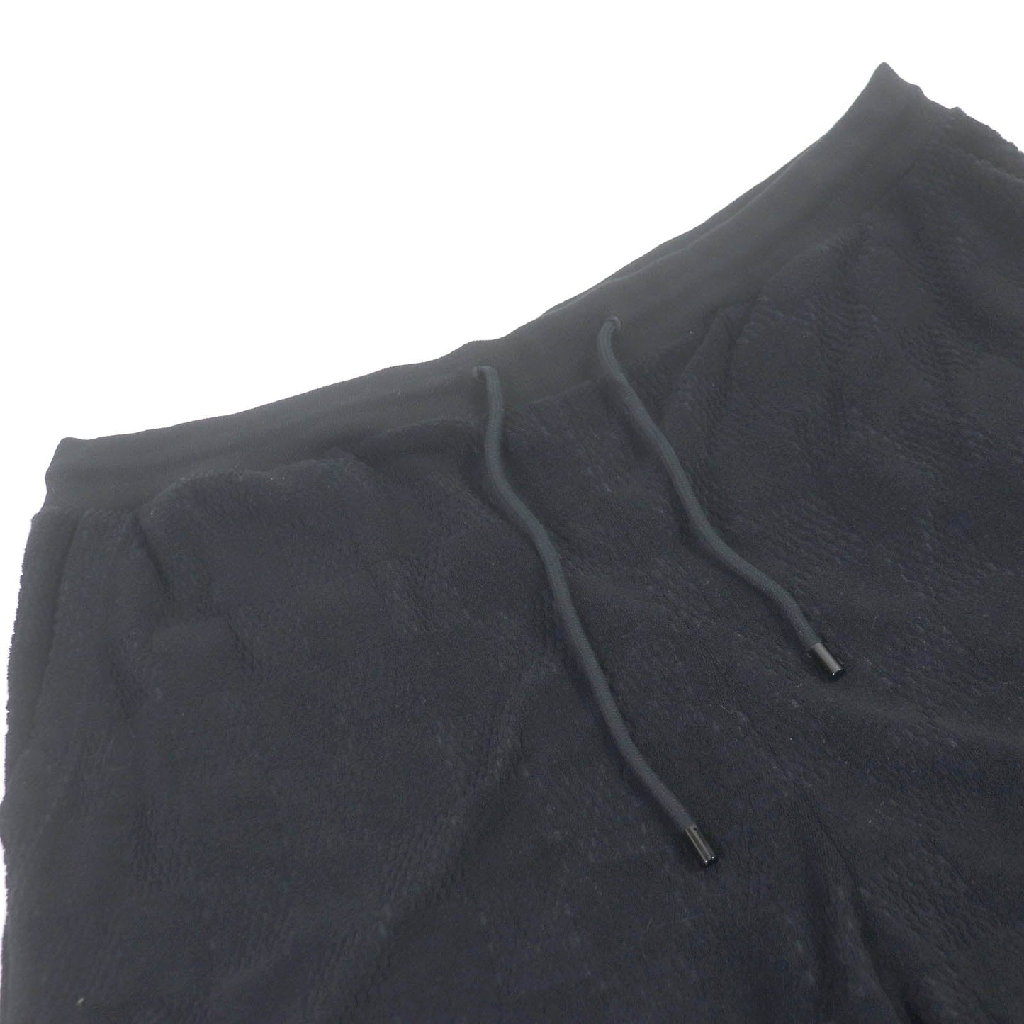 Louis Vuitton Shorts 1Afrbr Main