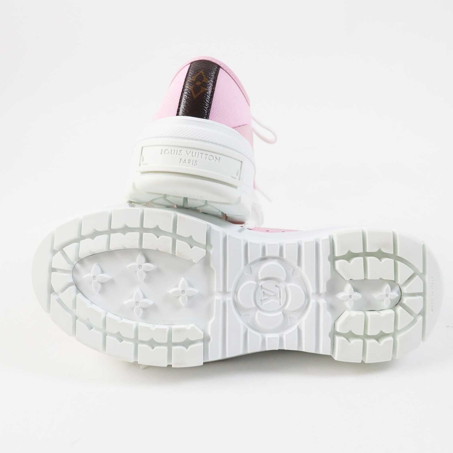 Louis Vuitton Sneakers Main