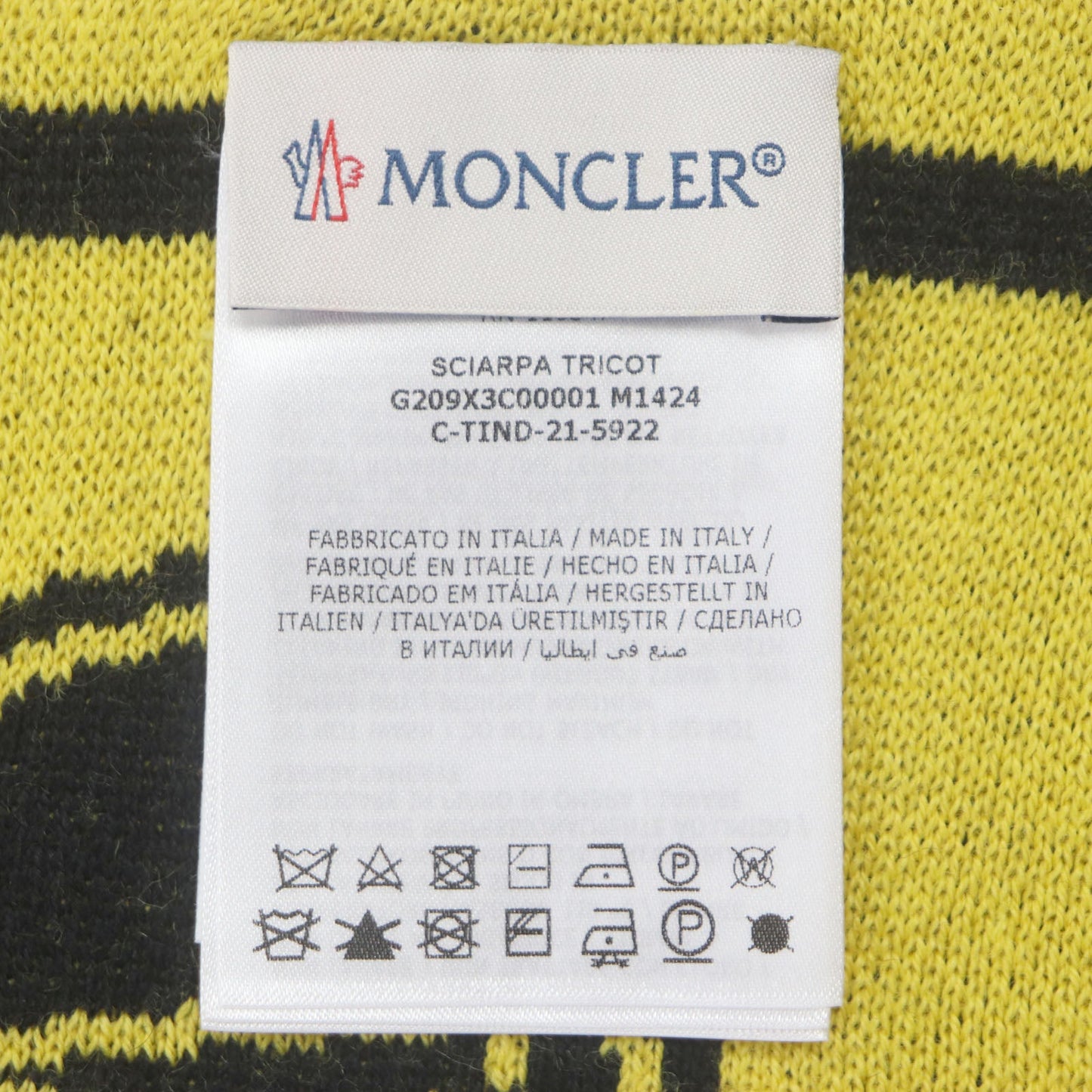 Moncler Scarf Main