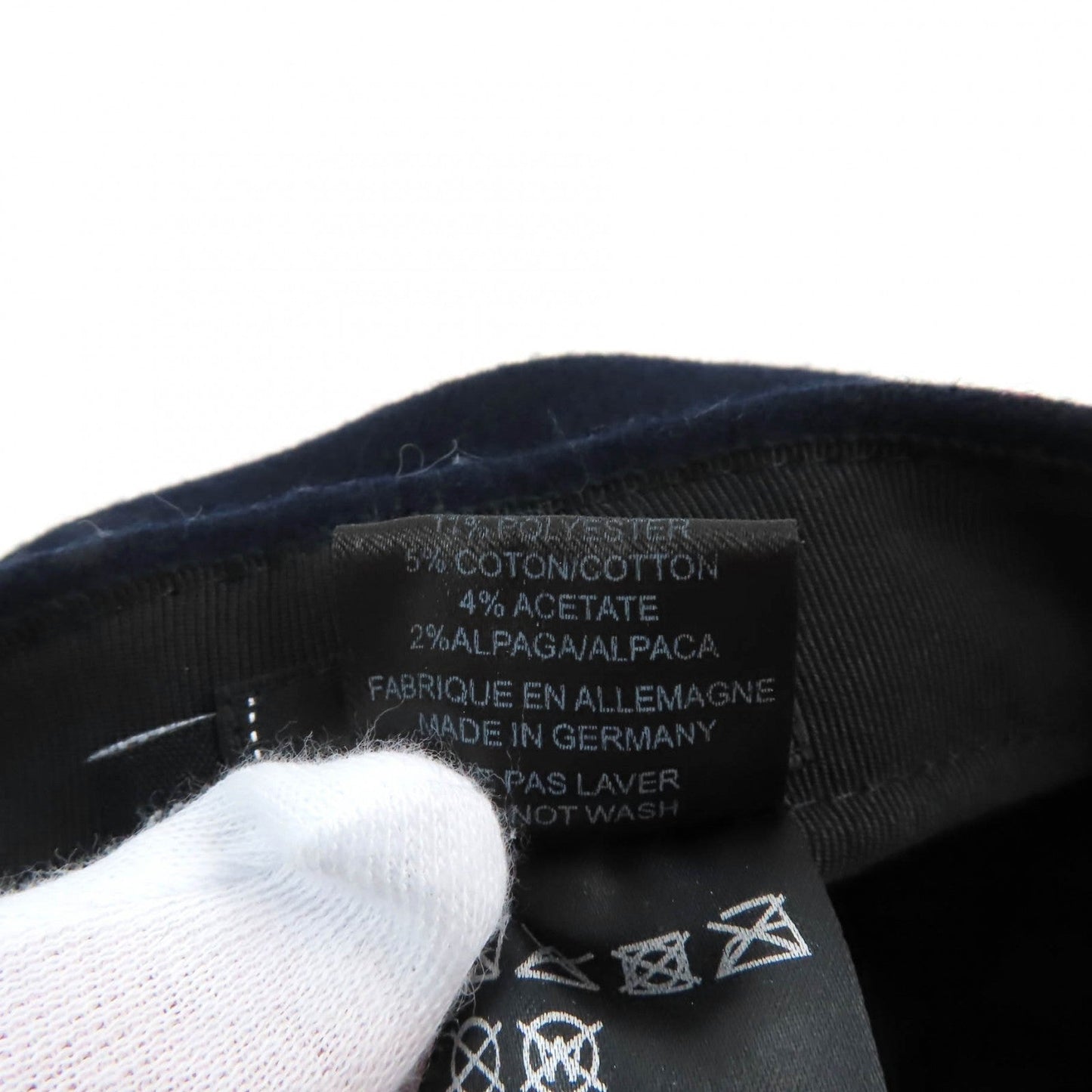 Chanel Casquette 19V Outer