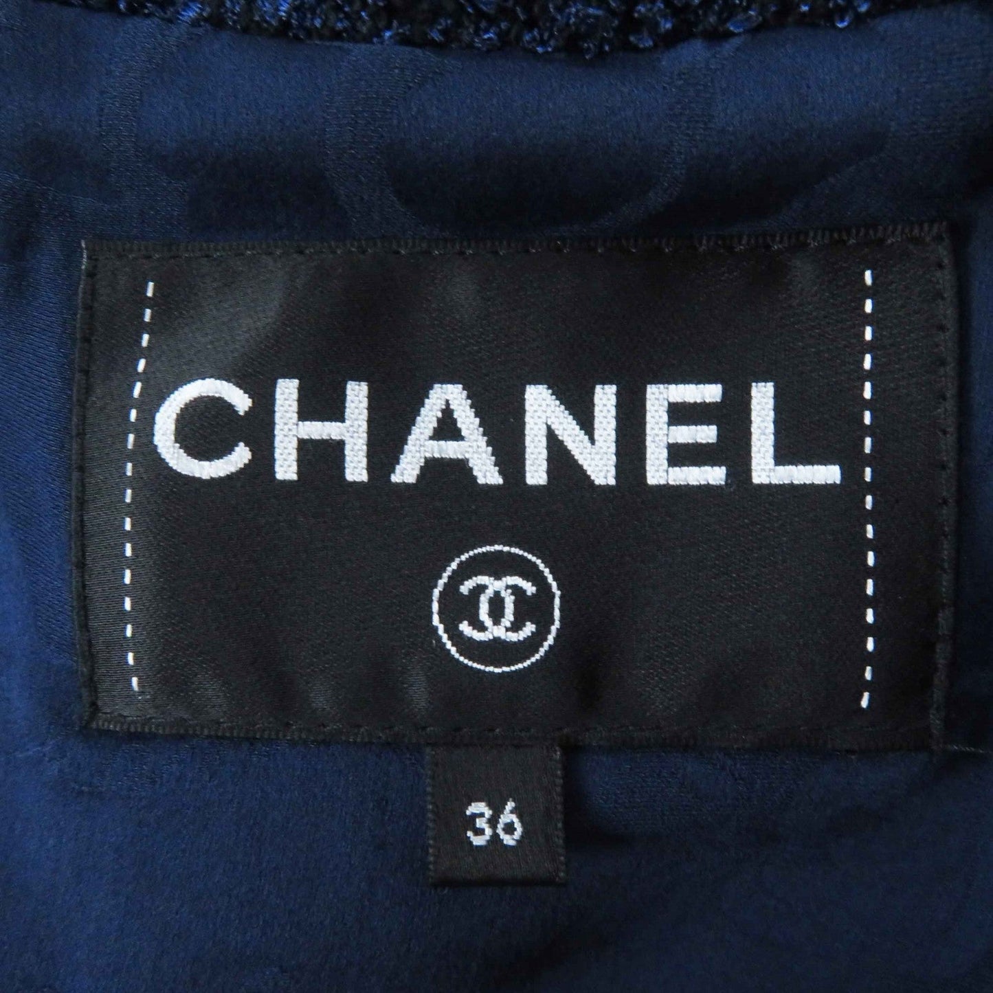 Chanel Coat P53864 Outer Material