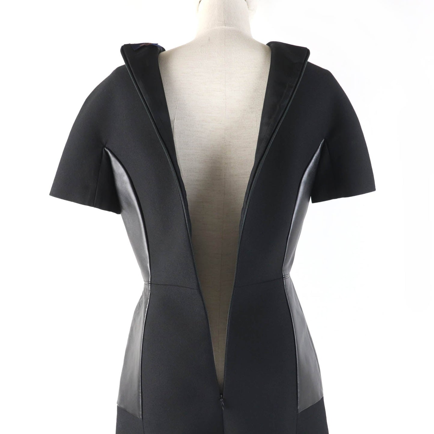 Louis Vuitton One Piece Fhdr73Qis Main