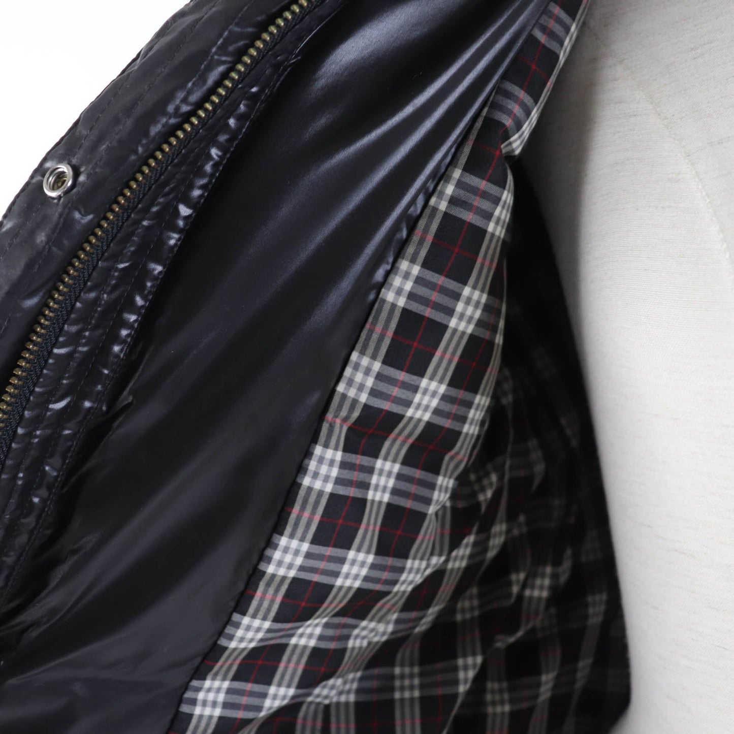 Burberry Blue Label Down Jacket Fcf16-620-09 Main