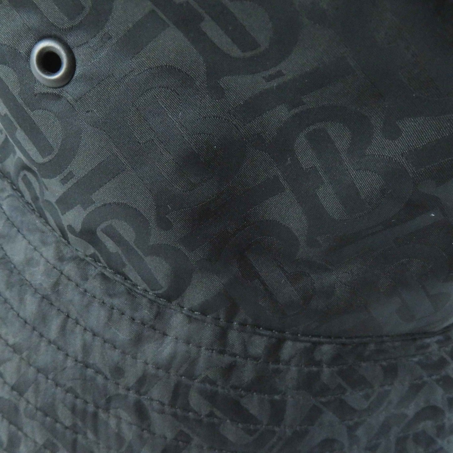 Burberry Hat 8072726 Outer
