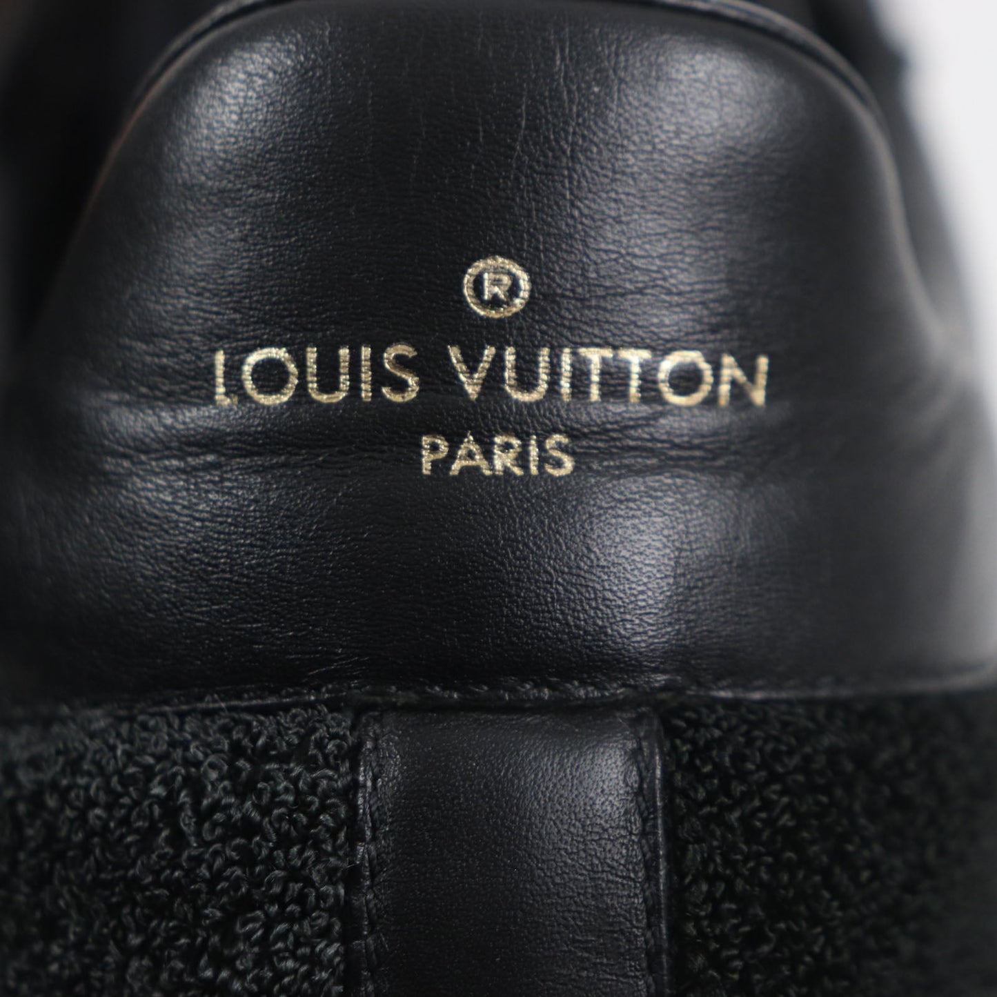 Louis Vuitton Low Cut Sneakers Main