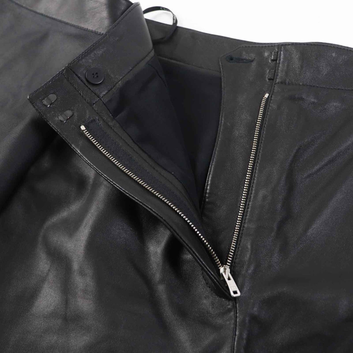 Christian Dior Shorts 045P45Al015 Outer