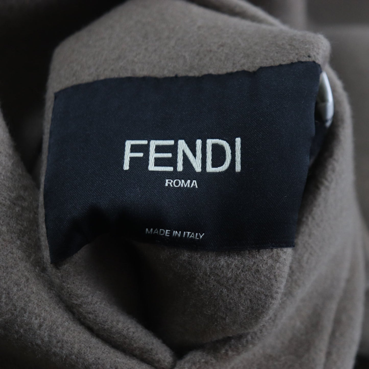 Fendi Trench Coat Ff0667 Al57 Main