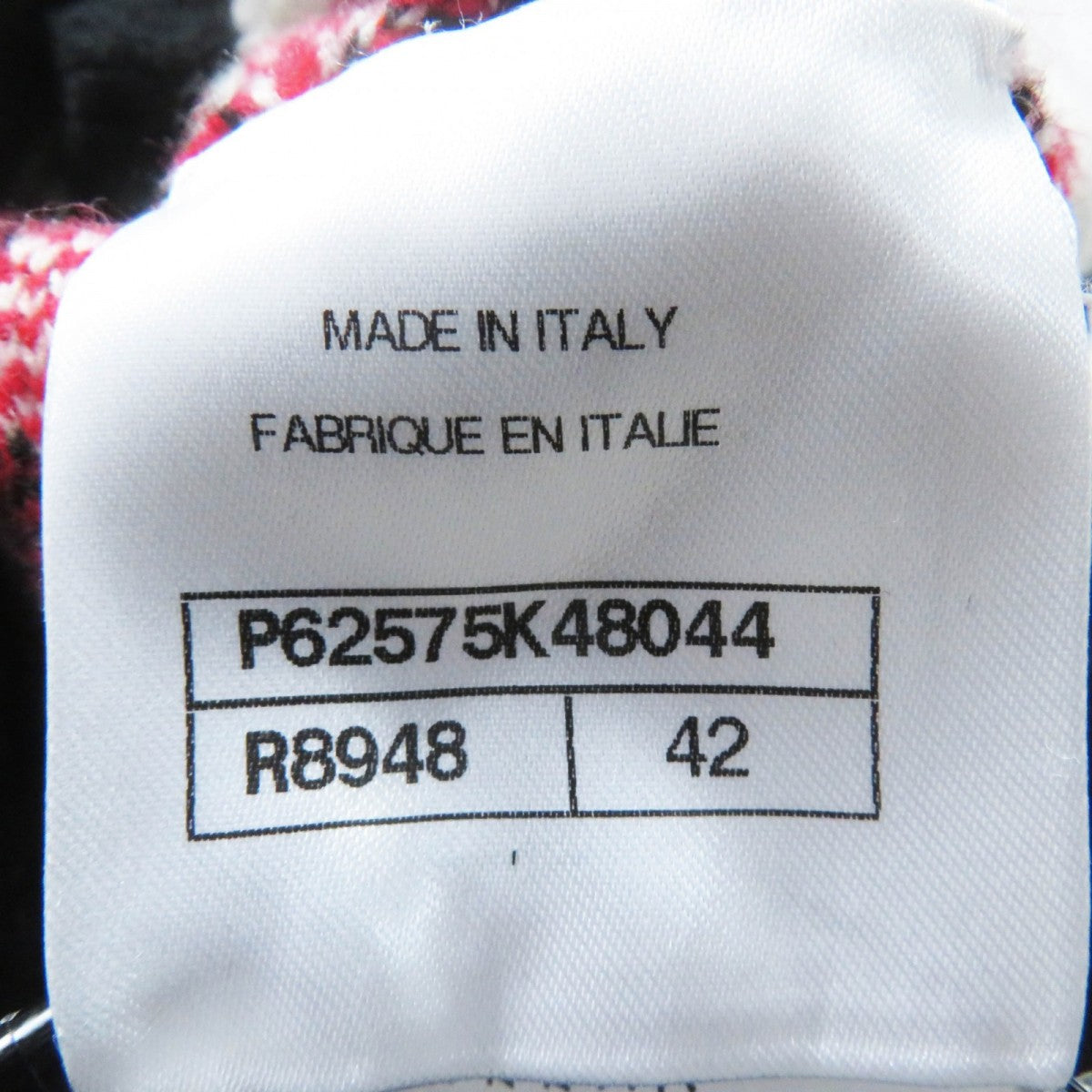 Chanel One Piece 19K P62575 Main