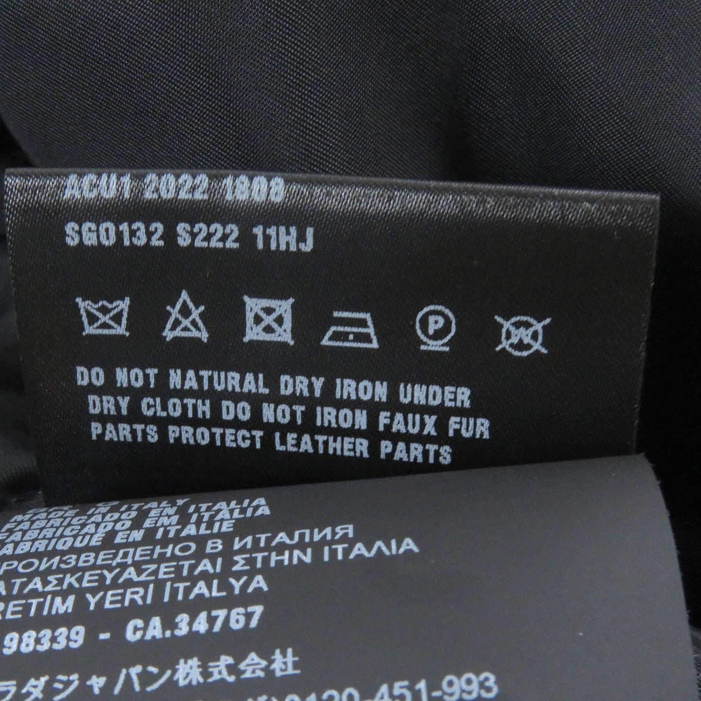 Prada Mod Coat Sgo132 Outer