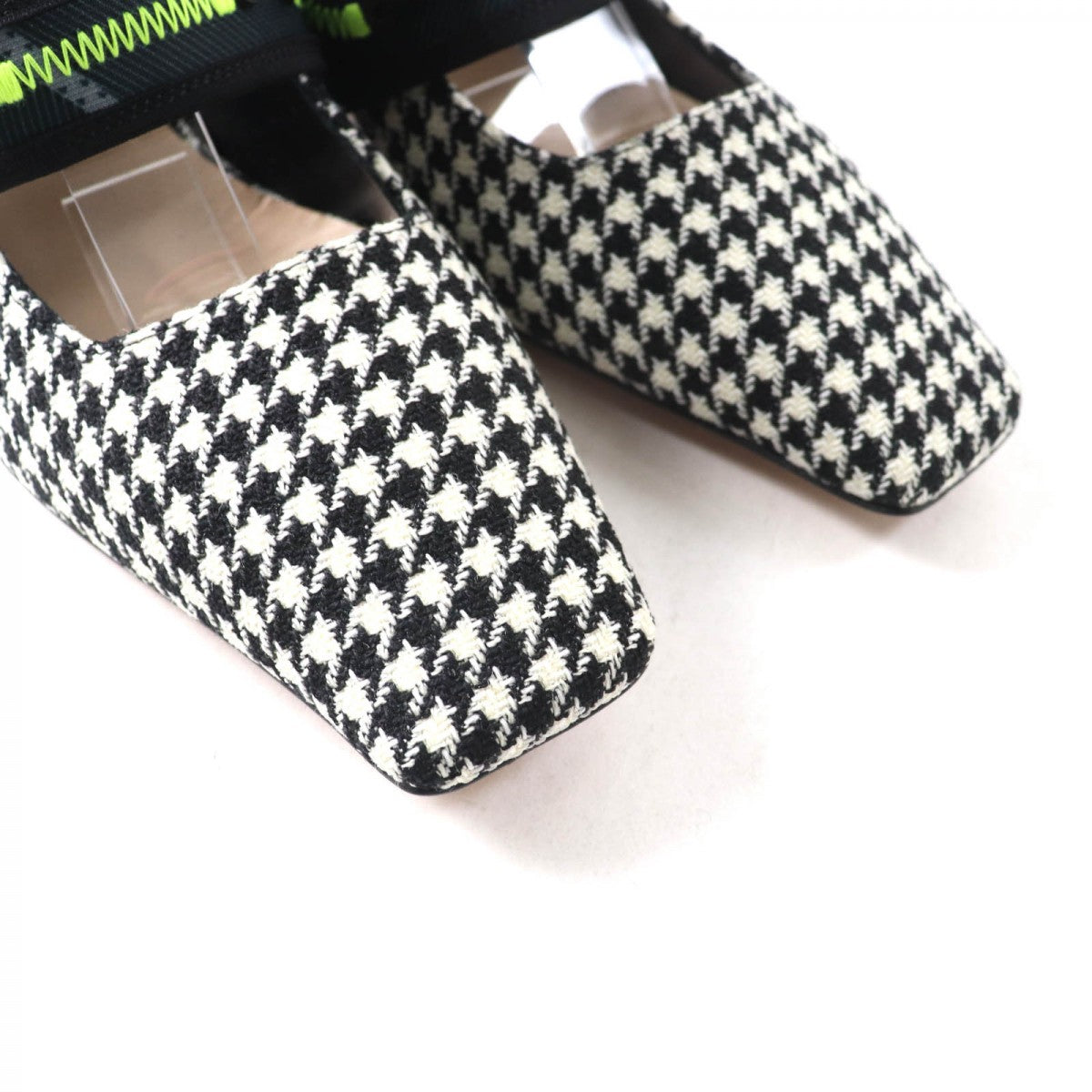 Christian Dior Pumps Houndstooth Weave (Wool), Ultra-Lightweight Neoprene Material, Leather Multi