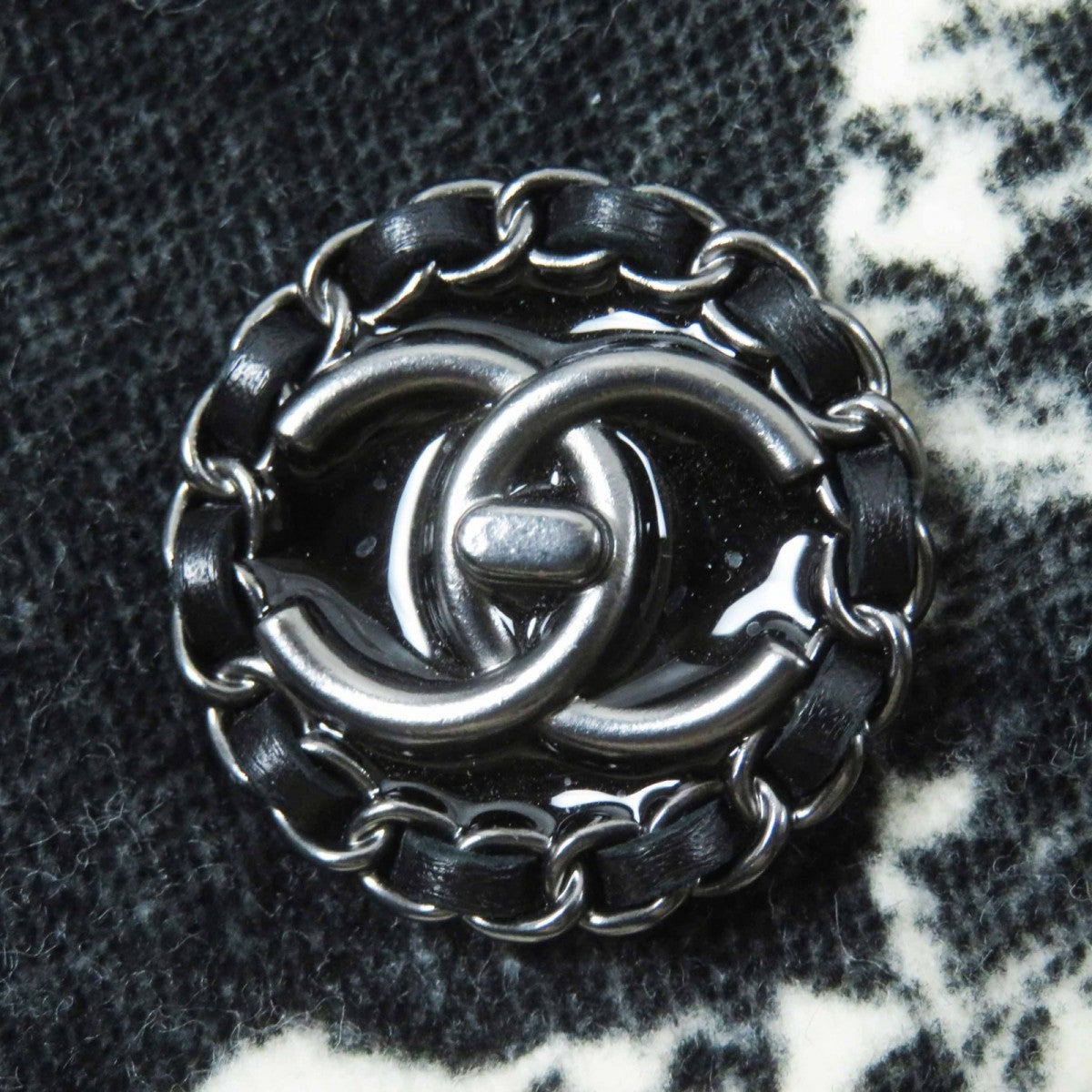 Chanel Coat P60011 Main