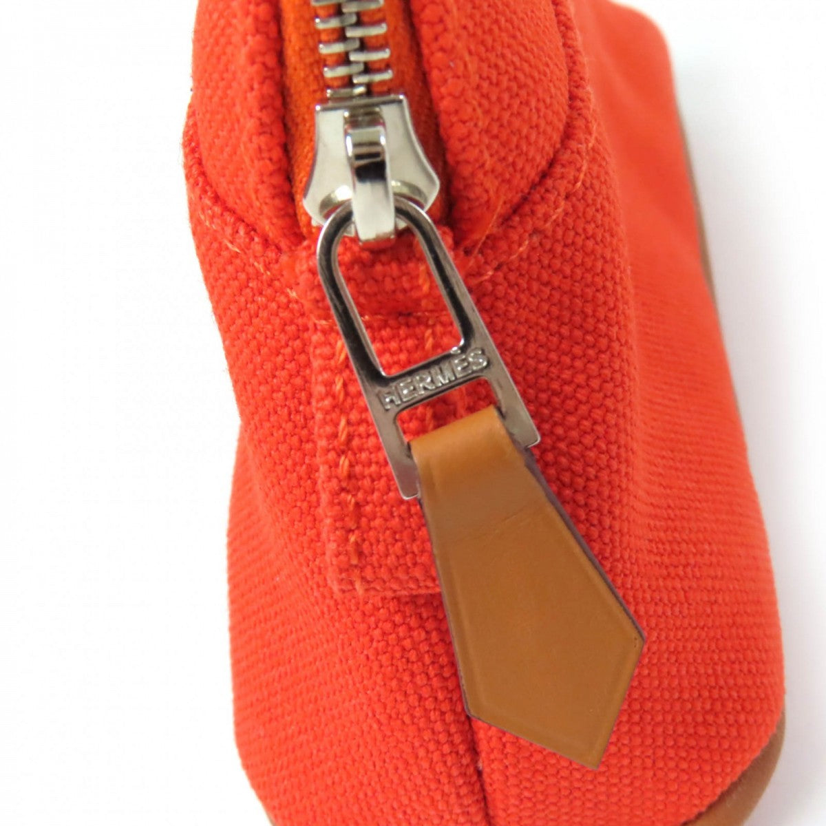 Hermes Pouch Main