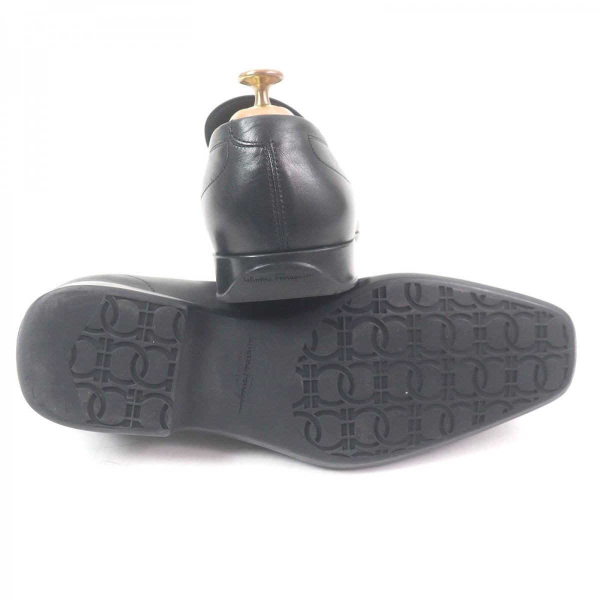 Salvatore Ferragamo Loafers Leather Black 7.5
