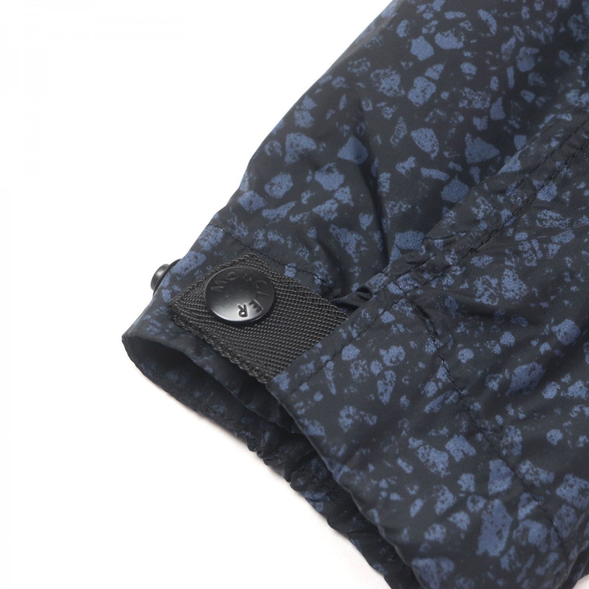 Moncler Mountain Hoodie F10911B72600 539Ur Outer