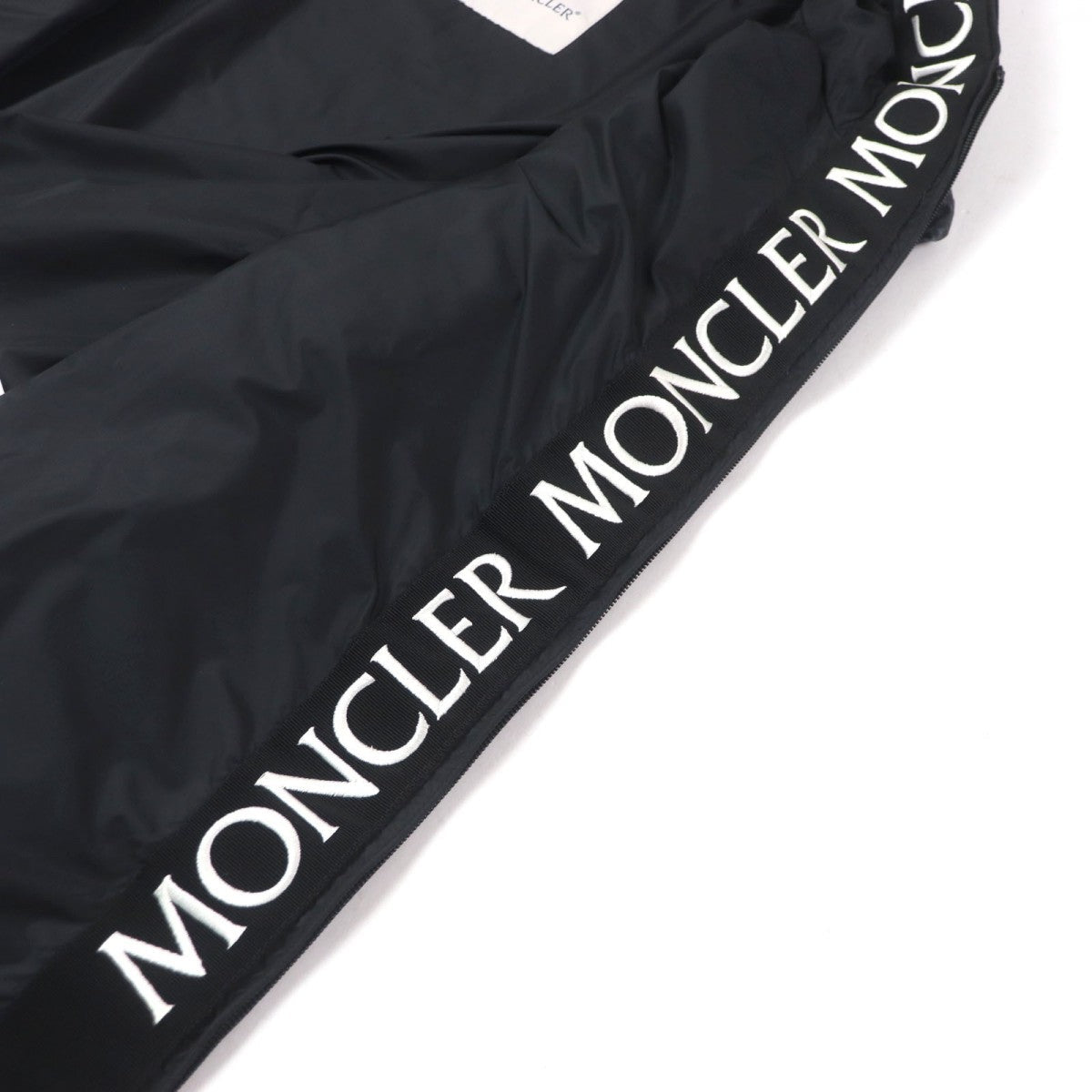 Moncler Mountain Hoodie F10911B72600 539Ur Outer
