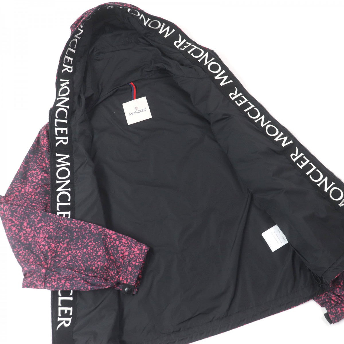 Moncler Mountain Hoodie F10911B72600 539Ur Outer