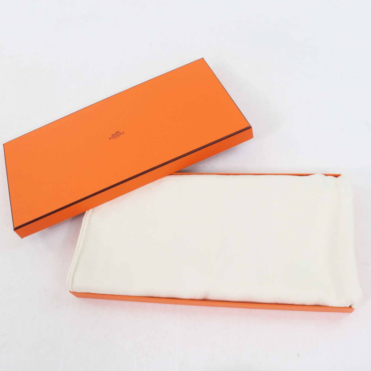 Hermes Stall Cashmere Ivory Etoile New Libris