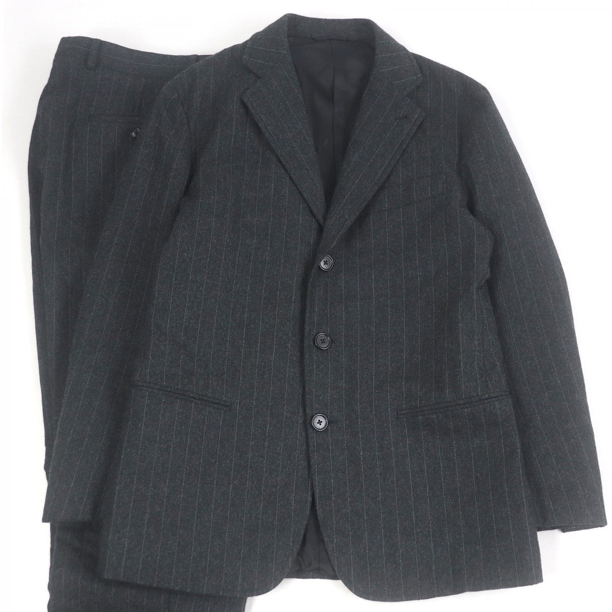 Hermes Suit Main