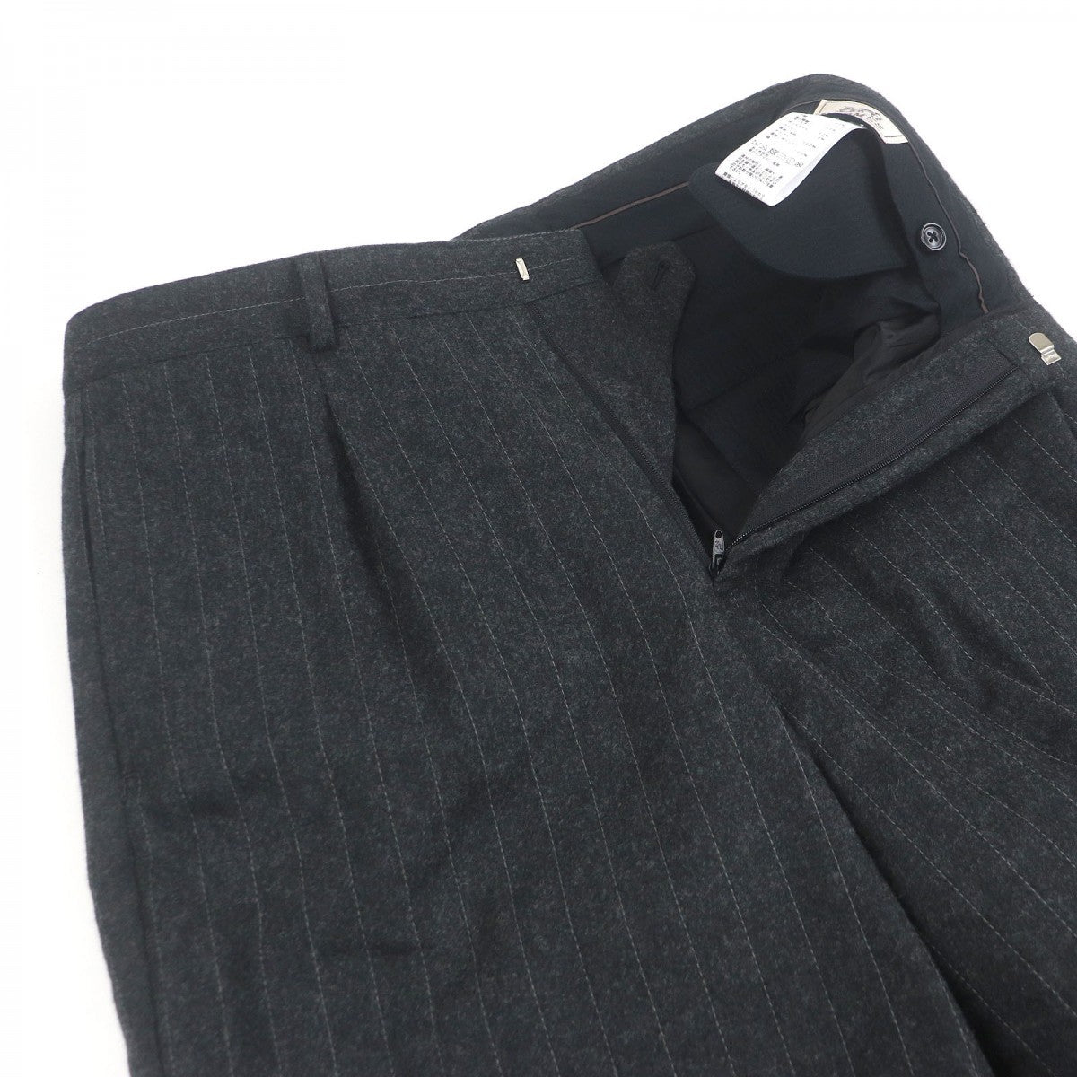 Hermes Suit Main