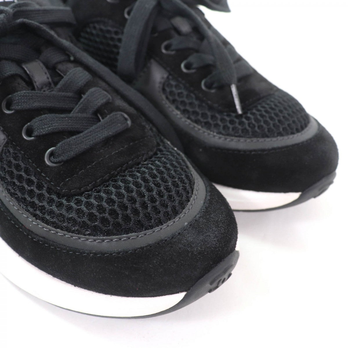 Chanel Low Cut Sneakers 22P G38800 Main