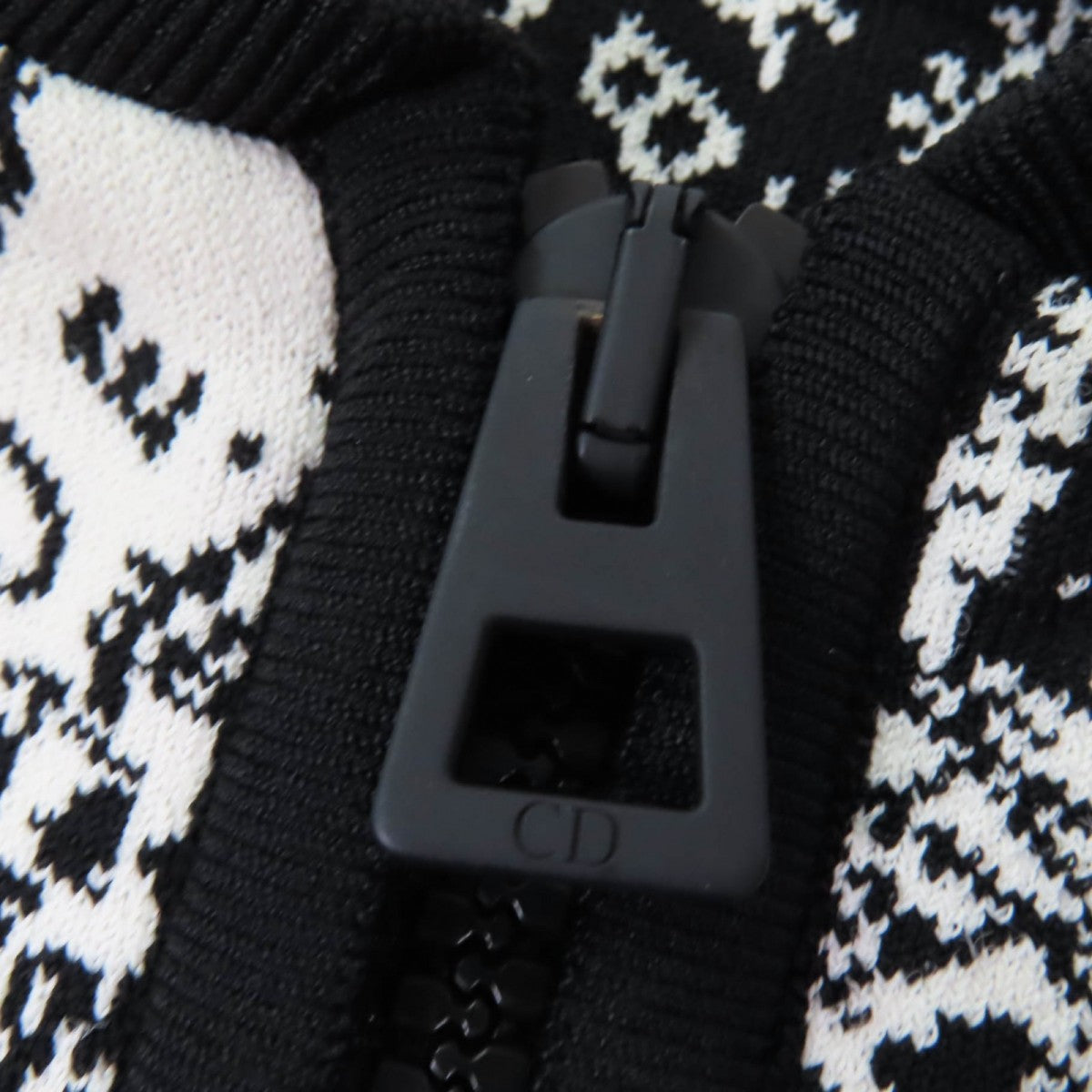 Christian Dior Cardigan 324V50Am505 Rayon Black Plan De Paris 40