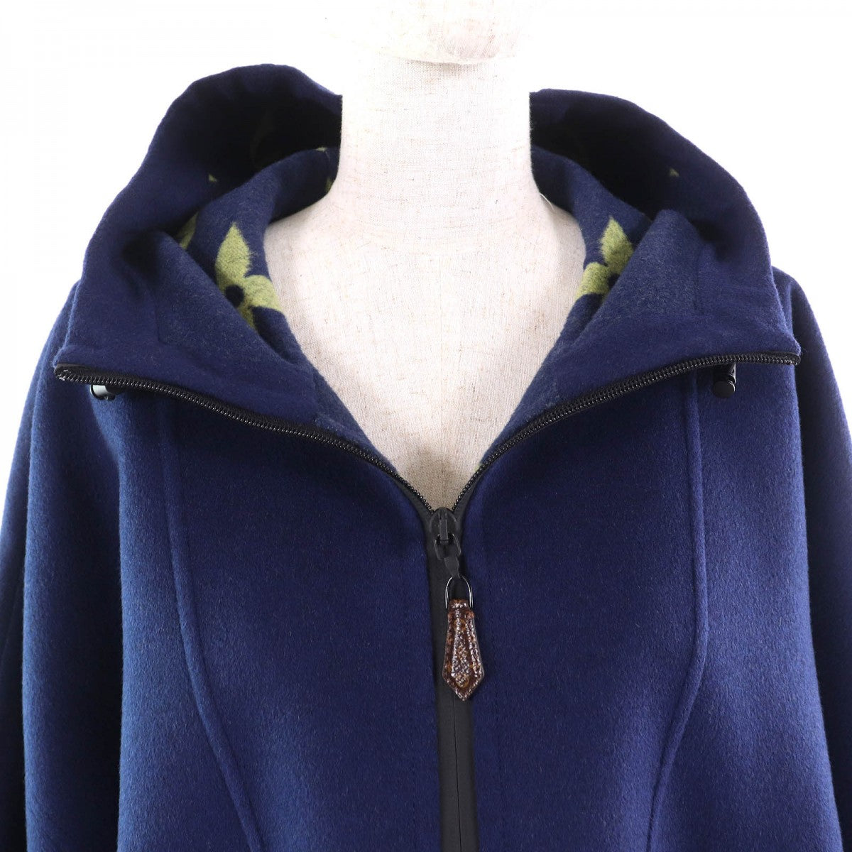 Louis Vuitton Coat Wool Navy 36