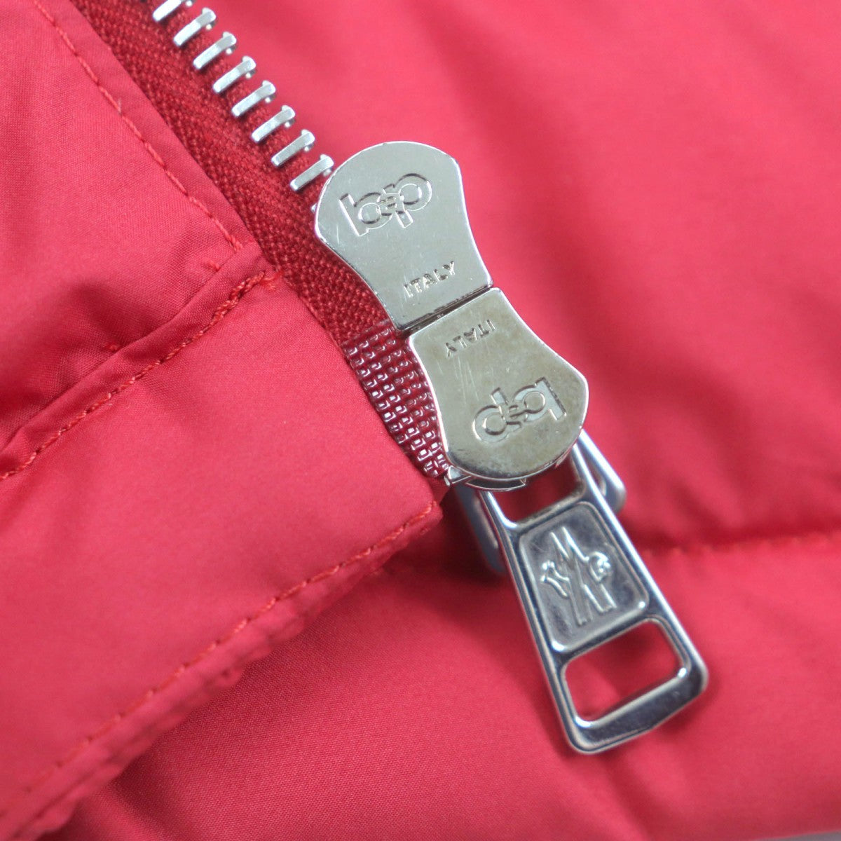 Moncler Down Vest Polyester Red Albyt Albyt 2