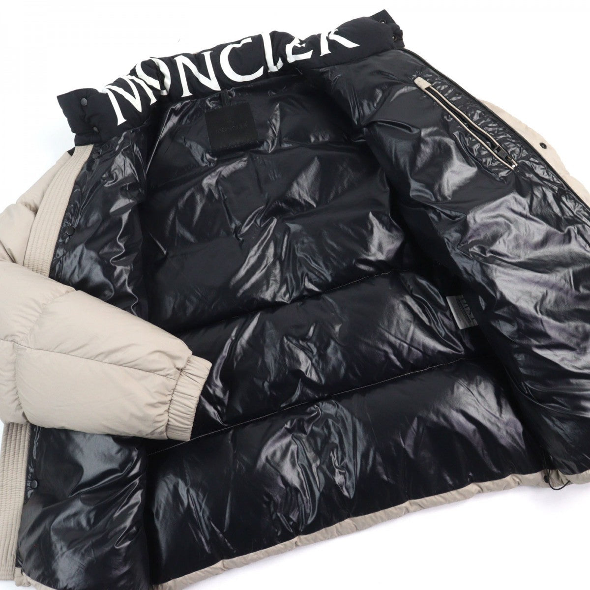 Moncler Down Jacket G20911A00033 53333 Nylon Beige Black Timsit Giubbotto 1