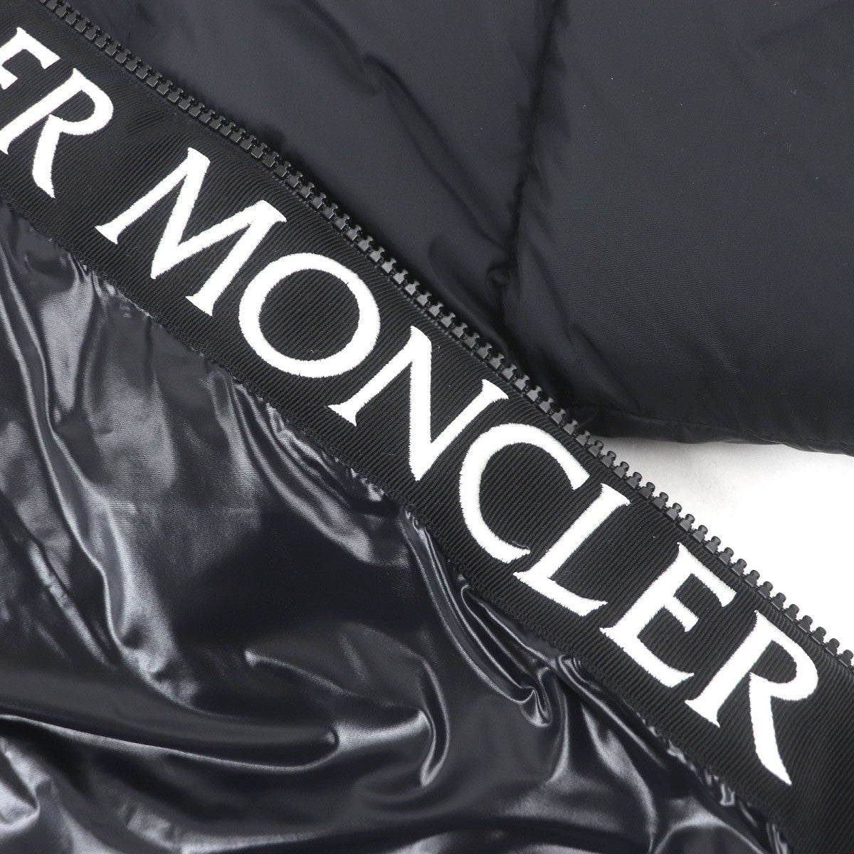 Moncler Down Jacket Nylon Black Montcla Moncla 2