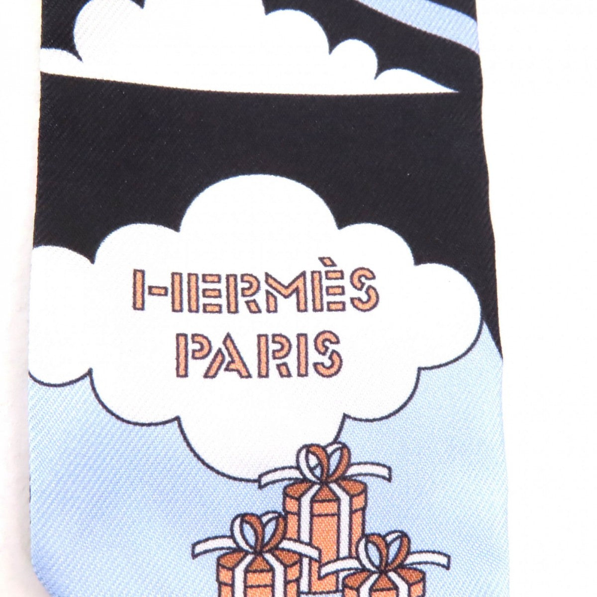 Hermes Scarf Silk Noir/Ciel/Multicol Carres Volants Flying Carre