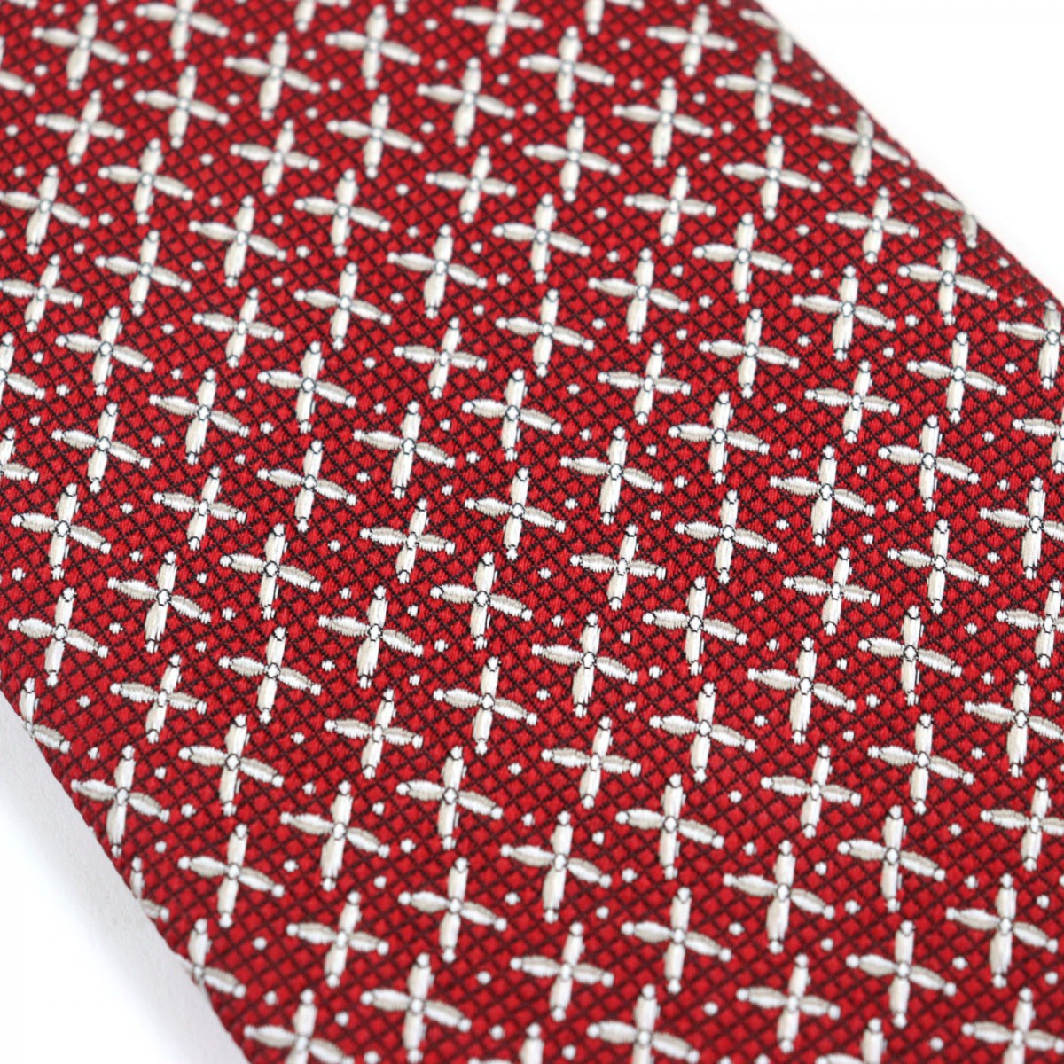 Bvlgari Tie Silk Red Overall Handle