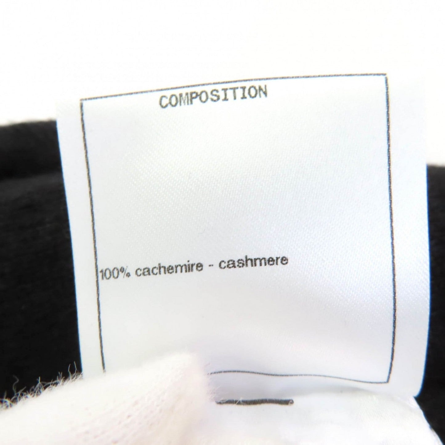 Chanel Tight Skirt 17B P57346K07533 Cashmere Black 36