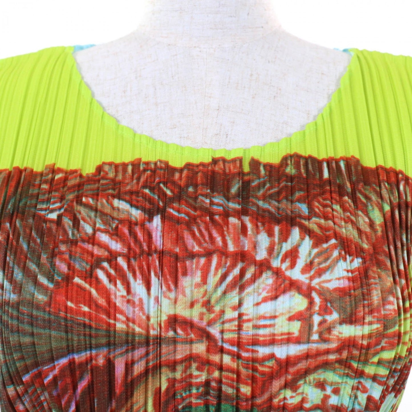 Pleats Please Cut Pp06-Jk110 Polyester Multicolor 3
