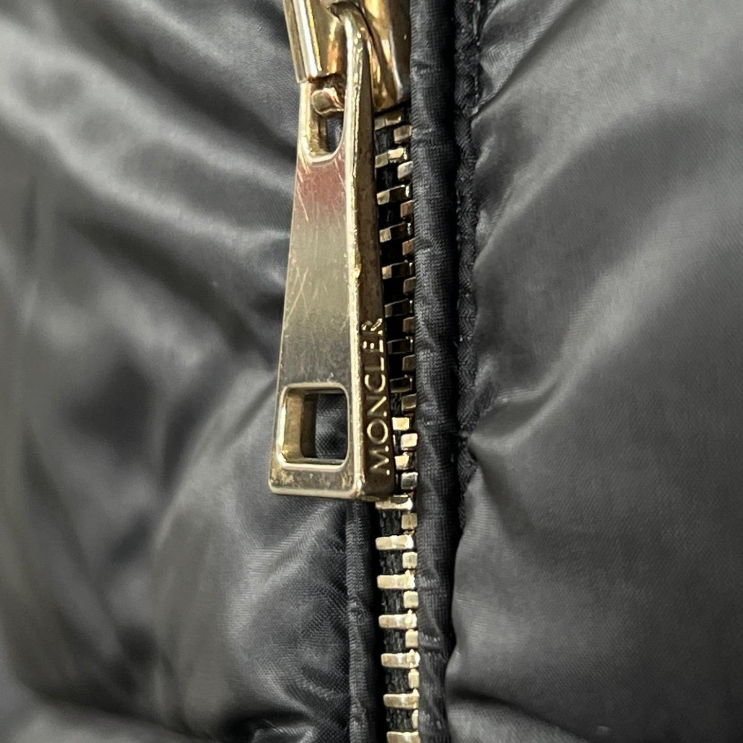 Moncler Down Jacket B20934638449 Nylon Black Anet