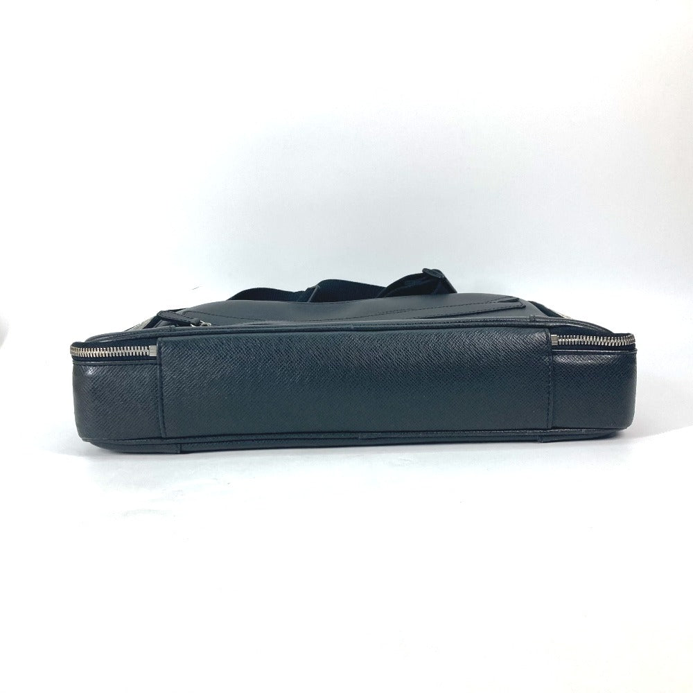 Louis Vuitton Business Bag M32522 Taiga Leather Black Taiga Porto Ordinatour Odessa Mens