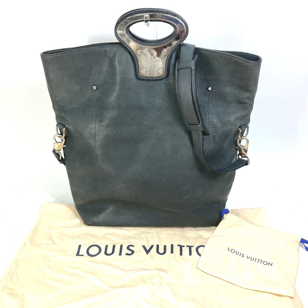 Louis Vuitton Shoulder Bag Leather Black Men'S Runway Limited Cuir Epi Ns Mens