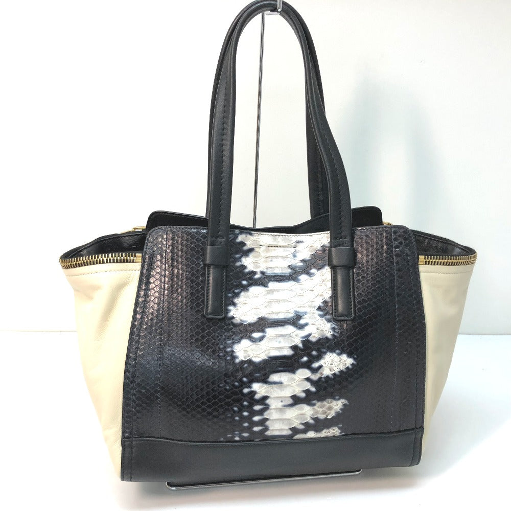 Salvatore Ferragamo Handbag Leather Black Gancini Shoulder Bag Women