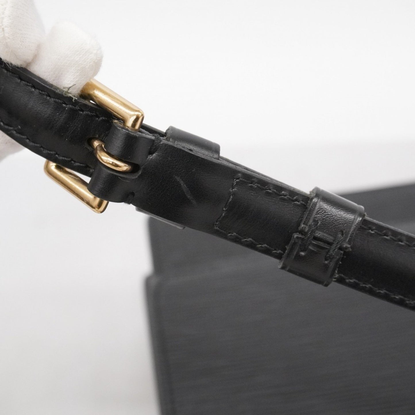 Louis Vuitton Epi Grenelle Shoulder Bag M52362 Noir