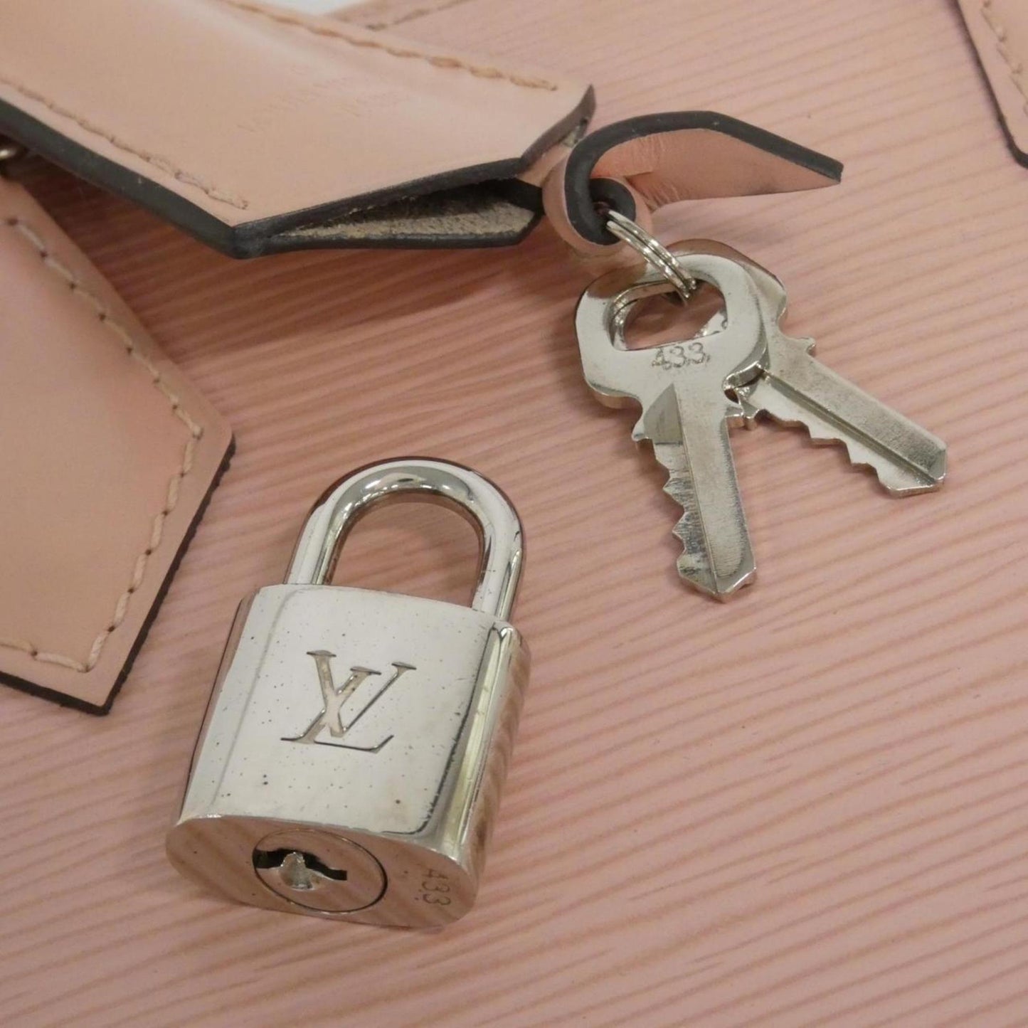 Louis Vuitton Epi Alma Bb M41327 Handbag