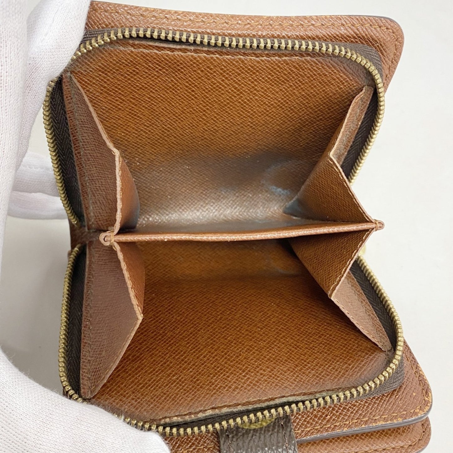 Louis Vuitton Monogram Compact Zip Wallet M61667 Brown