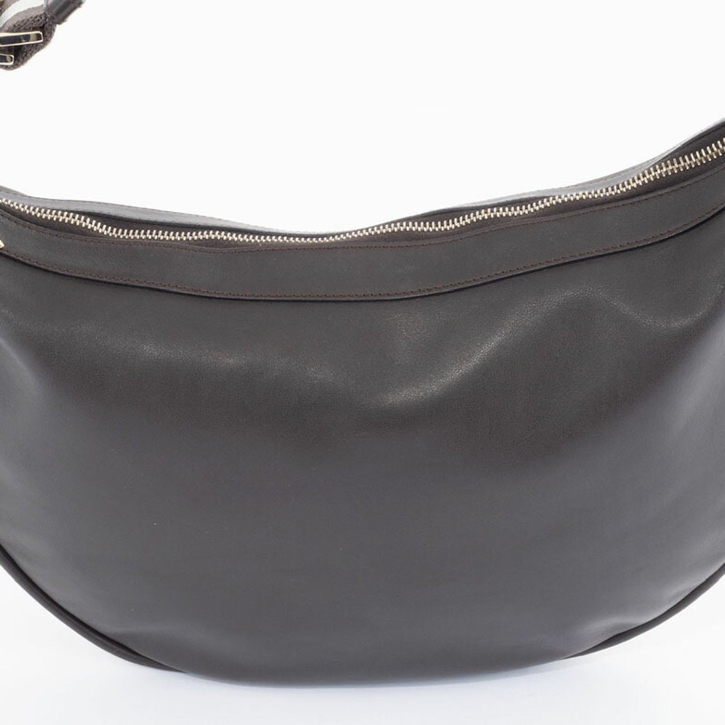 Gucci Leather Round Shoulder Bag 00141810 Dark Brown